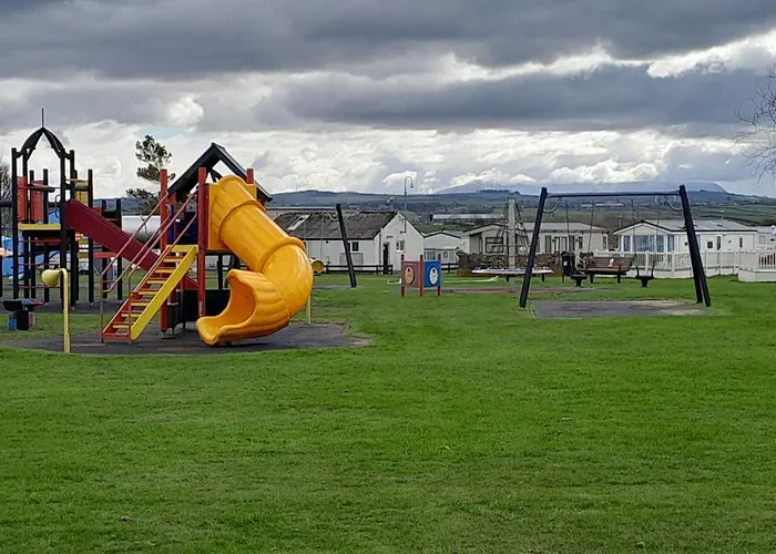 Arual Caravan Manor House Park. Allonby, Cumbria 玛丽波特