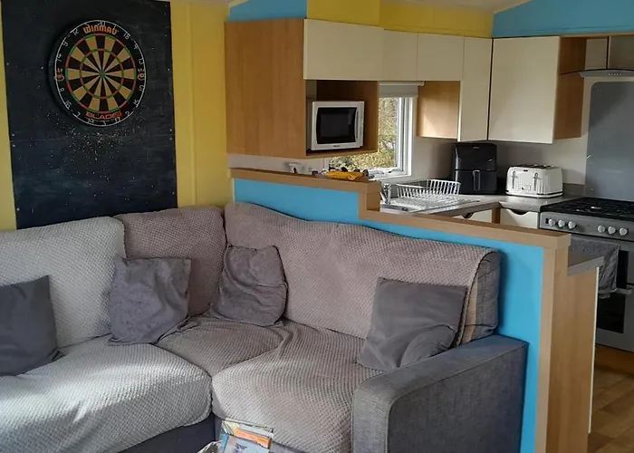 Arual Caravan Manor House Park. Allonby, Cumbria 公寓